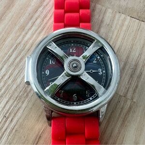 Marvel Spider-Man red and silver tone hidden watch NEW BATTERY